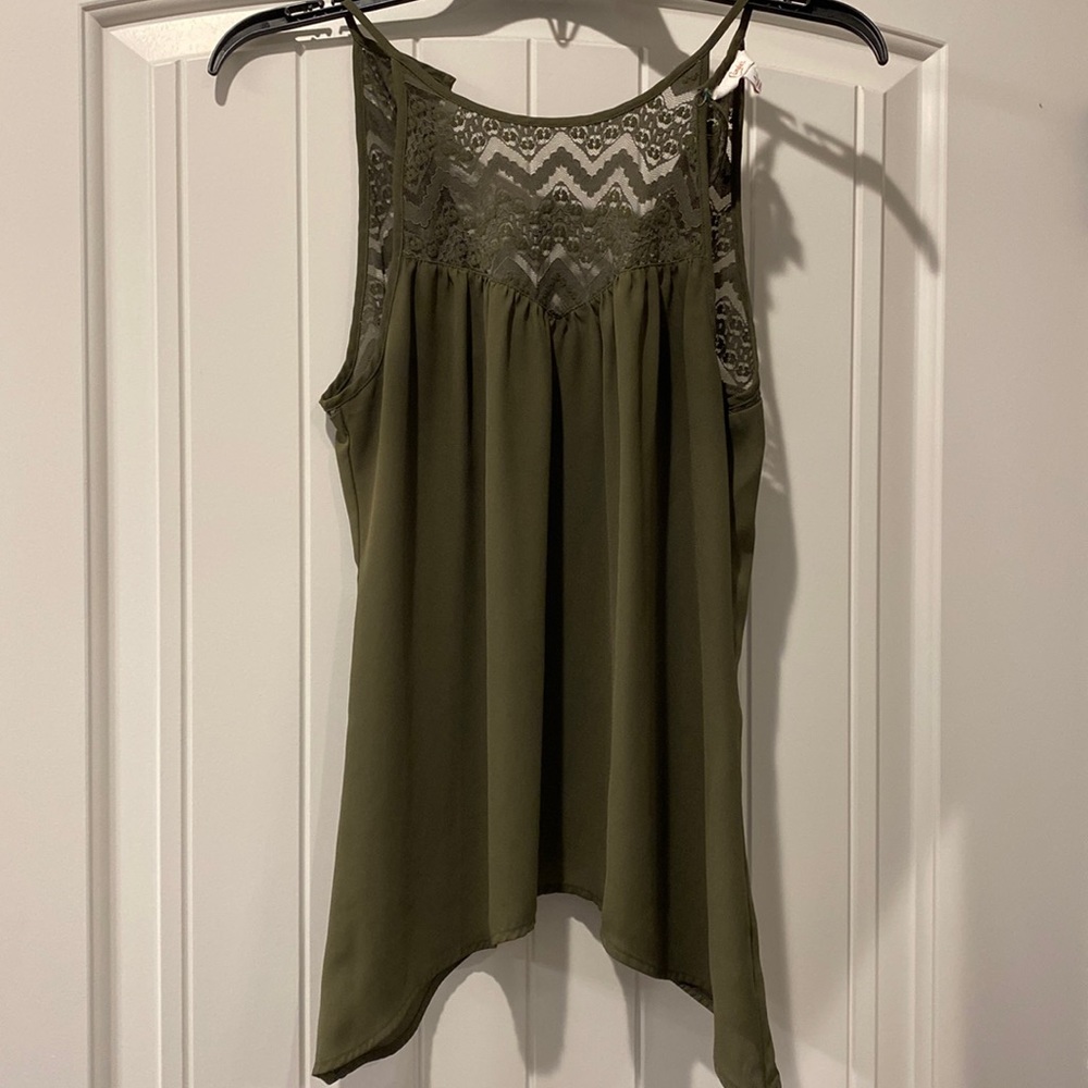 Lace tank